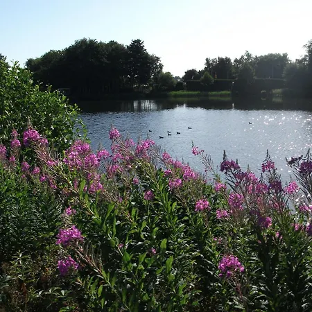 Haus Mit Seeblick Nenndorf (Wittmund)