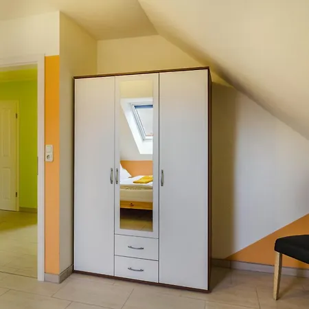 Lägenhet Haus Mit Seeblick Nenndorf (Wittmund)