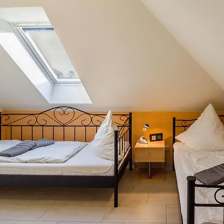 Haus Mit Seeblick *