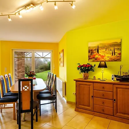 Haus Mit Seeblick Nenndorf (Wittmund)