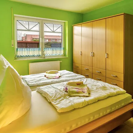 Haus Mit Seeblick