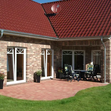 Haus Mit Seeblick Nenndorf (Wittmund)