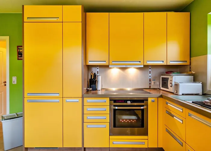 Haus Mit Seeblick * Nenndorf (Wittmund)