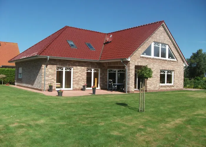 Haus Mit Seeblick Nenndorf (Wittmund)